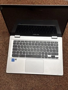 Asus Chromebook C423N | 14" FHD Touchscreen | 8GB RAM | 64GB ssd - Picture 1 of 12