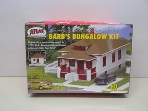 ATLAS # 712 ~ BARB'S BUNGALOW BUILDING KIT ~ HO SCALE - Picture 1 of 3