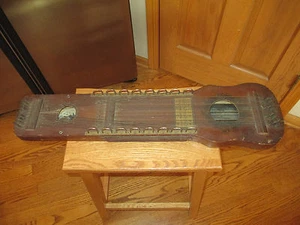 UKELIN - INSTRUMENTO DE CUERDA VINTAGE con 32 CUERDAS! - Imagen 1 de 10