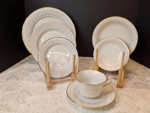 Vintage Noritake Constellation Fine China 7559 Geschirrset Goldrand 12 verfügbar - Bild 1 von 13