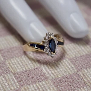 ESTATE 14K YELLOW GOLD HALF CARAT NATURAL MINED SAPPHIRE & DIAMOND RING (size 6) - Picture 1 of 7