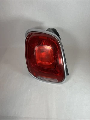 Luz de freno trasera derecha pasajero Fiat 500X 2016-2018 52022743 Foto 1 de 4