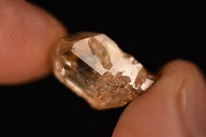*AUSTRALIAN* TOPAZ Crystal 1.8cm 3.1g Natural Clear Specimen Torrington NSW - Picture 1 of 18