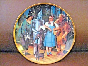 Wizard Of Oz 8.5” We’re Off to See the World 50th Anniversary Hamilton 3401B - Picture 1 of 3