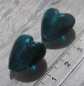 LOT DE 4 PERLES COEURS VERRE LAMPWORK VERT EMERAUDE TURQUOISE ARGENT 20mm *L199 - Picture 1 of 2