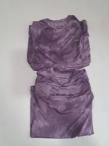 Herren Paket (2) Quiksilver Badeshirts lila Batik Trockenflug kurz langarm - Bild 1 von 12