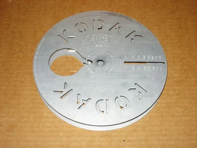 1930s KODAK KODASCOPE CARRETEL-PARA 16mm FILME-7 POLEGADAS DE DIÂMETRO-400 PÉS-ALUMÍNIO-INGLATERRA - Imagem 1 de 4