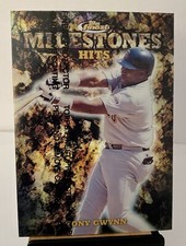 1999 Finest Tony Gwynn Refractor M-1  #2777/3000 San Diego Padres  Hits W/Peel