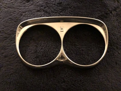 Rolls-Royce Silver Shadow Corniche 1965-80 faro bisel e insignia UB16207 OEM Foto 1 de 4