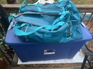 The north peak 60L Duffle / Backpack bag Fabulous Turquoise color - Picture 1 of 10