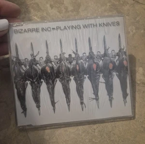 Playing with Knives [Single] by Bizarre Inc. (CD, Dec-2003, Phantom Import... - Afbeelding 1 van 2