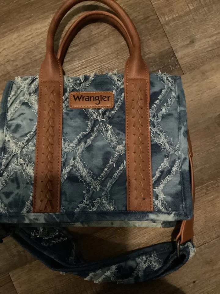 Nuevo bolso de hombro Wrangler Denim con correa bandolera de mezclilla para mujer Foto 1 de 3