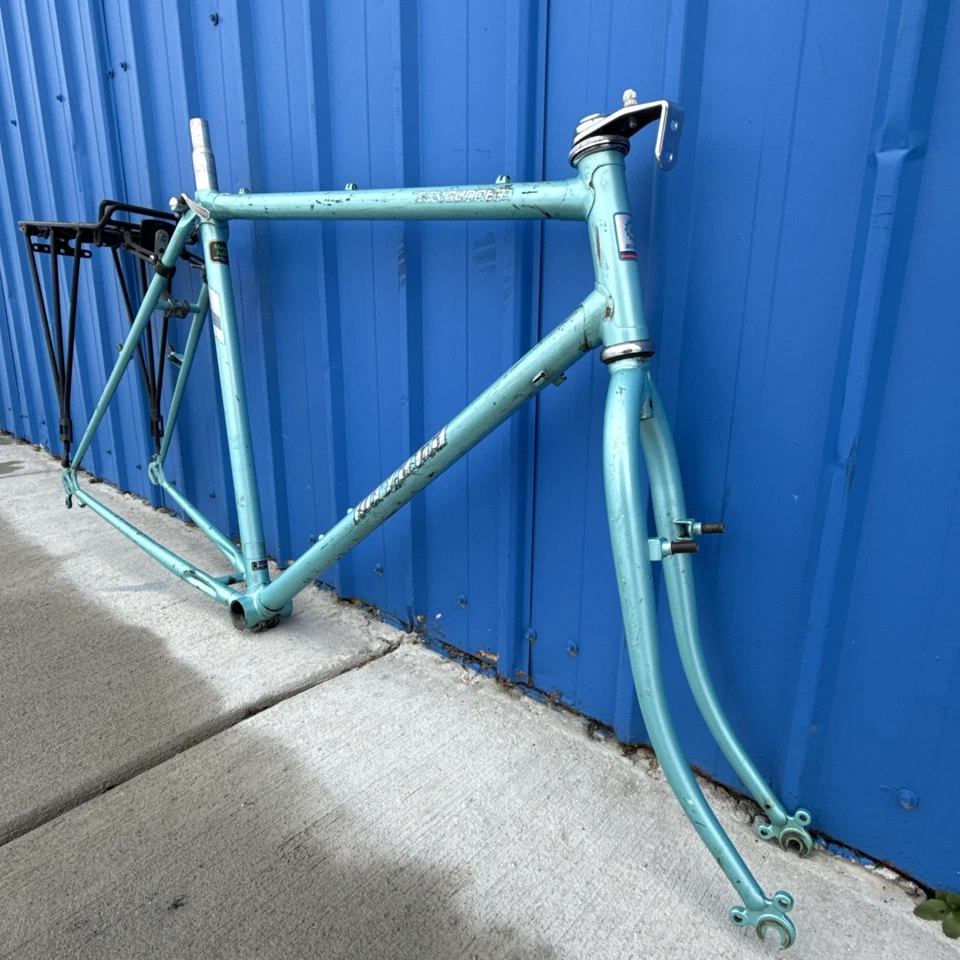 Bicicleta de Montaña Miyata City Runner 21" Cuadro 26 Japón Acero con ESTANTE Verde Azulado Foto 1 de 4