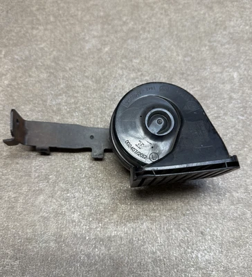 Dodge Charger Mopar 2015-2021 bocina y soporte OEM LH 68238001AC Foto 1 de 3