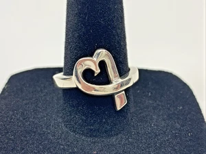 Tiffany & Co. Paloma Picasso 925 Sterling Silver Loving Heart Ring Size 6.5 - Picture 1 of 24