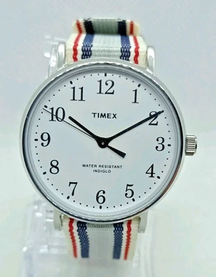 OROLOGIO UOMO TIMEX FAIRFIELD VILLAGE LUCE INDIGLO,CASSA 37mm, CINTURINO TESSUTO - Immagine 1 di 4