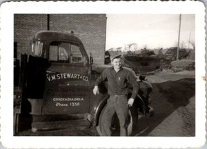 Real Photo 1950s Truck Driver V.M. Stewart & Co. Chickasha, Oklahoma - Picture 1 of 2