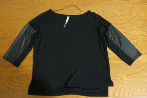 L KENSIE KOHLS Stretch Rundhals TOP SCHWARZ LEDER 1/2 ARM Bluse Büro Arbeit - Bild 1 von 2