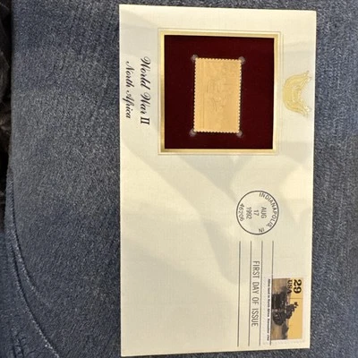 10 World War II 22kt Gold Stamps First Day of Issue 32 Cent Sep 2, 1995. STP78 - Image 1 of 3