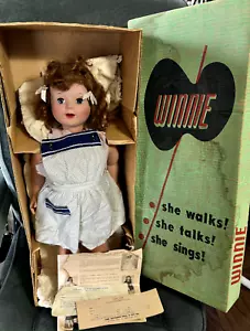 SHE WORKS VTG 50s Winnie The Walking Talking Doll Dressed OVP Papiere - Bild 1 von 19