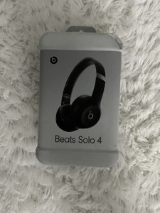 Beats Solo 4 Wireless Headphones - Matte Black - Picture 1 of 3