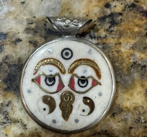 Collar colgante de doble cara ojos de Buda tibetano joyería espiritual - Imagen 1 de 3