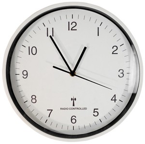 Sutton Large Round White Wall Mounted 25cm Radio Controlled Clock (Auto Updates)