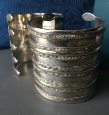  COPPIA BRACCIALI  IN ARGENTO INDIANO VECCHIA MANIFATTURA - Immagine 1 di 4