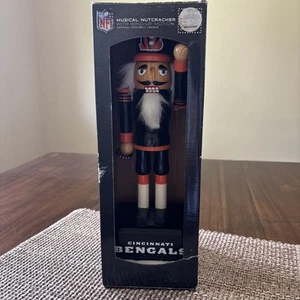 Cincinnati Bengals NFL Team Logo Collectible Holiday 12” Musical Nutcracker - Picture 1 of 5