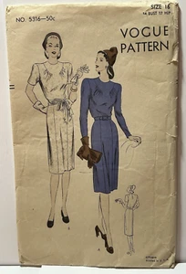 WWII Fashion 30s VOGUE Unprinted Pattern #5316 "Easy" DRESS Sz 16 B 34 H 37 RARE - Picture 1 of 9