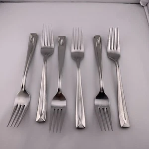 SIX ONEIDA Lincoln DINNER FORKS 8" GLOSSY Finish Stainless Steel Flatware - Picture 1 of 10