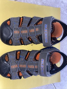 sketchers boys sandals