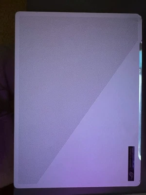 ASUS ROG Zephyrus G14 14" (1TB SSD, AMD 锐龙 9 6000 Series, 4.90 GHz, 16GB)... — 第 1/4 张图片