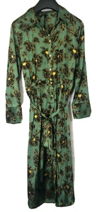 Who What Wear Woman's Floral Robe Silky Fashionable Comfort NWT - Picture 1 of 10