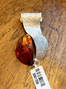 Tucson Treasure Rare Bi-color Baltic Amber Pendant in Sterling Silver (16.5 g) - Picture 1 of 6