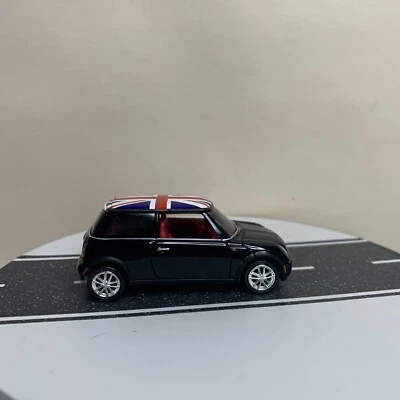 Johnny Lightning Import Heat Mini Cooper Black w/British Union Jack Flag Roof NM - Image 1 of 4