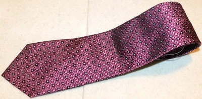 CORBATA SAKS QUINTA AVENIDA HECHA EN ITALIA MARRÓN/ROJO/ORO MOTIVO HEXAGONAL - NUEVA CON ETIQUETAS - CORBATAS. Foto 1 de 3