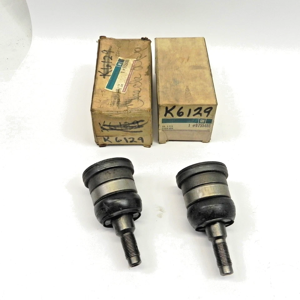 Chevrolet GMC 1971-1984 Camiones Kit de rótula inferior Par GM NOS OEM #K6129 Foto 1 de 4