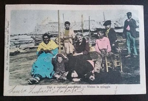 1902 Napoli - costumi napoletani - vicino la spiaggia... - Imagen 1 de 2