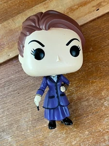 Statuina in vinile FUNKO Missy del Dr. OMS donna dai capelli castani in abito viola - Foto 1 di 5