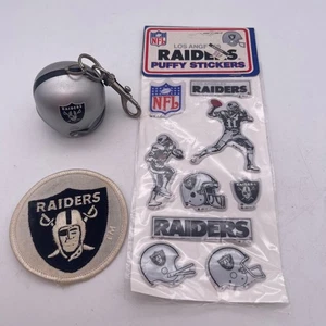 Vintage NFL Los Angeles Raiders Helmet Keychain Puffy Stickers (1983) & Patch D8 - Picture 1 of 8