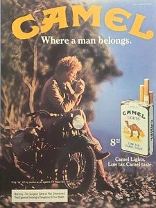 Anuncio impreso vintage de motocicleta con luces de camel 1983 - Imagen 1 de 2