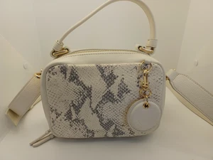 COLE HAAN GRAND SERIES Mini Boston Bag snake print (white) Ivory Roccia print  - Bild 1 von 10