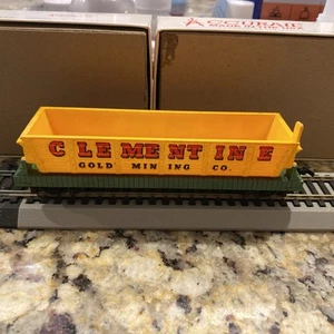 TYCO HO Scale 41' Weighted Clementine Gold Mining Co. Side Dump Car - Picture 1 of 9