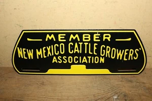 Miembro de la Asociación de Ganaderos de Nuevo México Letrero de metal en relieve con tapa de matrícula - Imagen 1 de 4