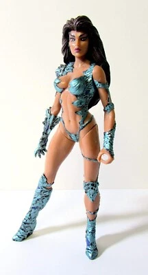 Moore Action Collectibles Sara Pezzini Witchblade Action Figure 1998 VTG Toy - Image 1 of 3