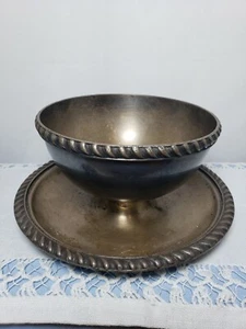 Vintage Burche Silverplate Bowl Attached Underplate with Beautiful Old Patina - Picture 1 of 10