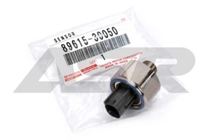 89615-30050 Toyota Genuine knock sensor 1FZ-FE Land Cruiser 80 LX450 - Picture 1 of 4