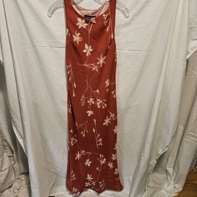 Jonathan Martin Long Floral Wide Strap Lined Maxi Dress - Size 11 - Image 1 of 3