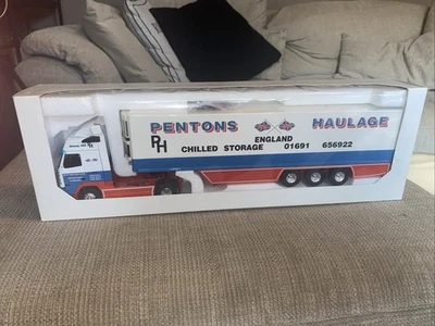 ELIGOR 1:43 DAF XF95 SUPER SPACE 3 ESSIEUX FRIGO SL 300 PENTONS TRANSPORTE 111907 Foto 1 de 4